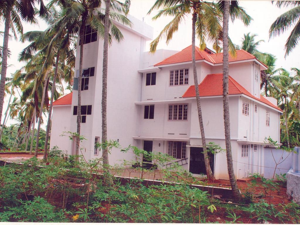 Indeevaram Apartments Kovalam Habitación foto